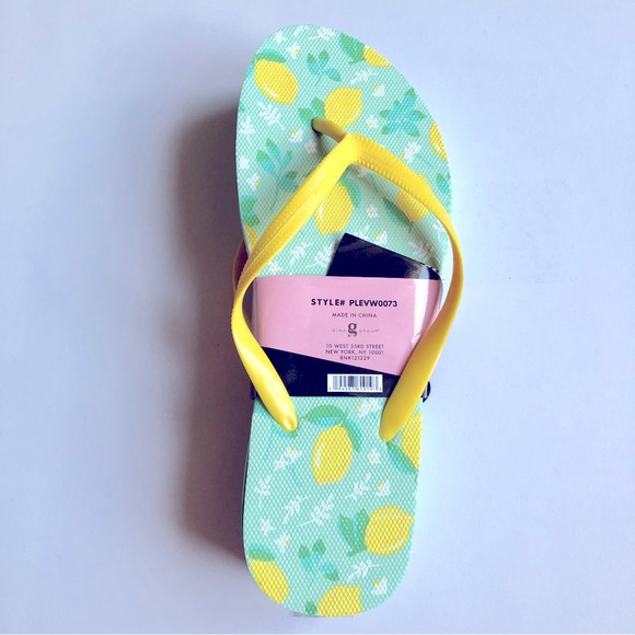 3/$15 LEMONS Flip Flops Sandals Yellow Medium Size 7 Women’s NEW - Picture 2 of 15